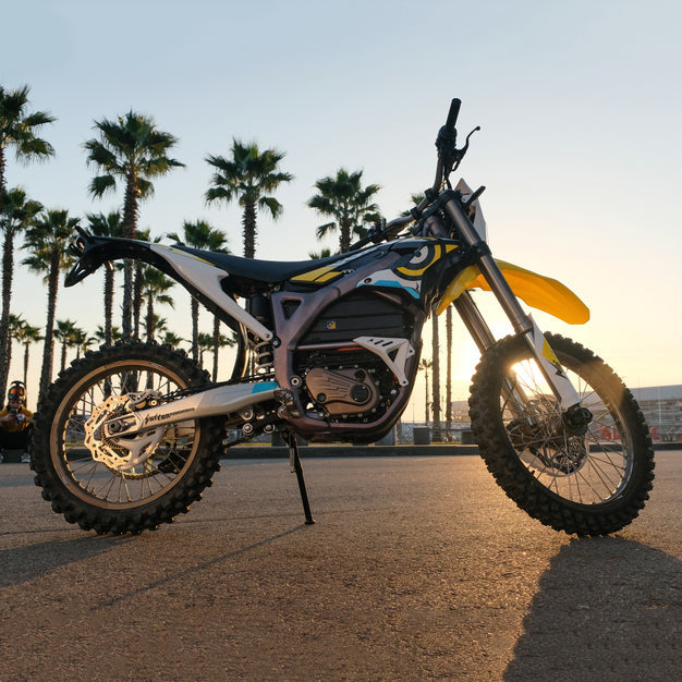 SURRON STORM BEE ENDURO ROAD ELECTRIC DIRT BIKE